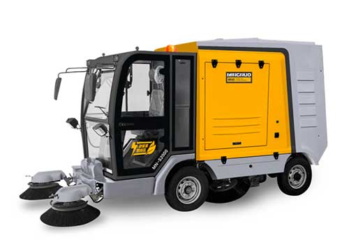 <font color='#333333'>明諾大型電動掃路車</font>